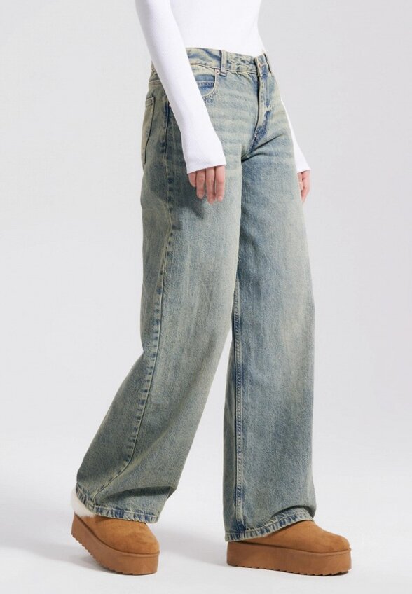 Джинсы Твое