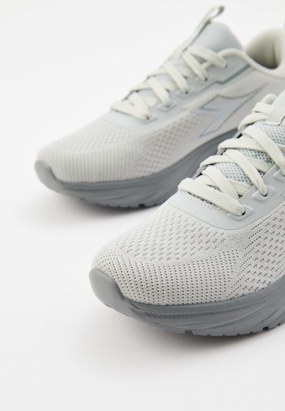 Кроссовки Diadora