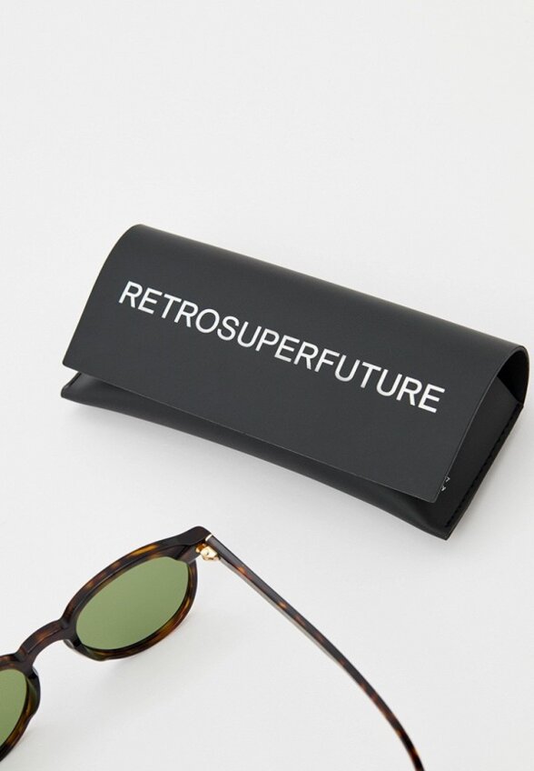 Очки солнцезащитные Retrosuperfuture