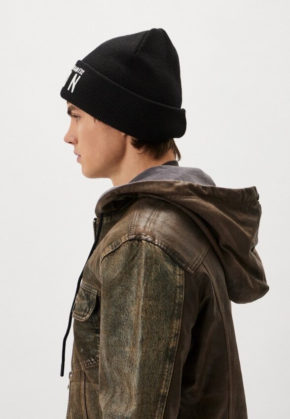 Шапка Dsquared2