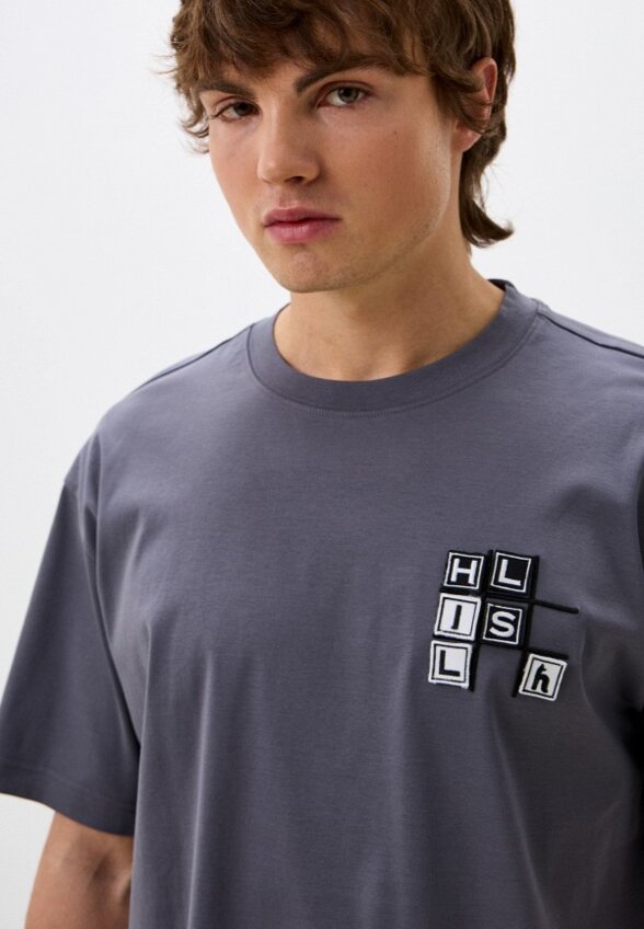 Футболка The Hills