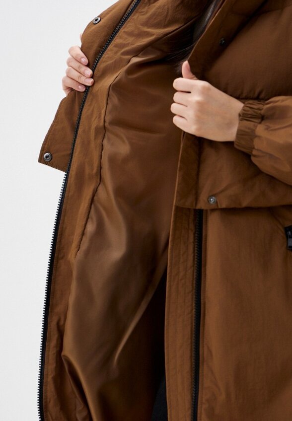 Пуховик b.young