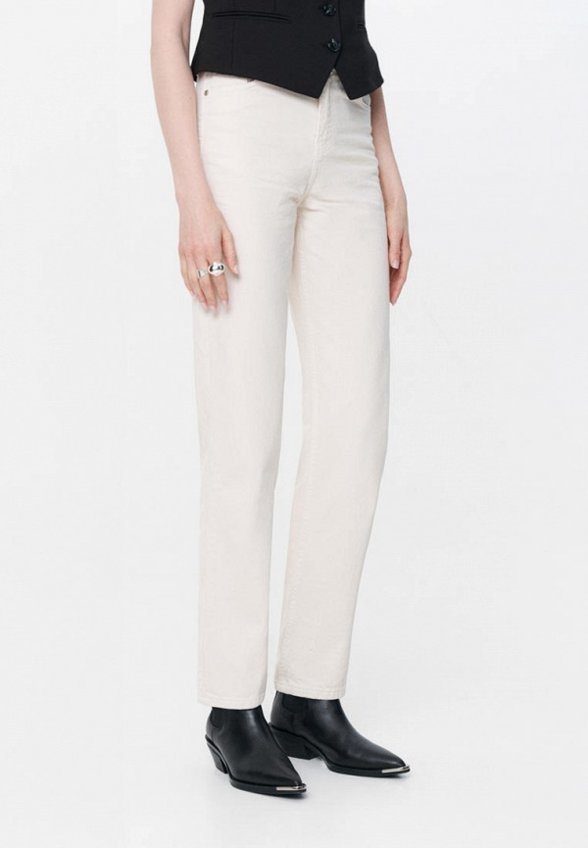 Джинсы Latrika