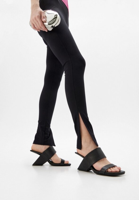 Сабо United Nude