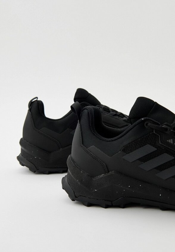 Кроссовки трекинговые adidas