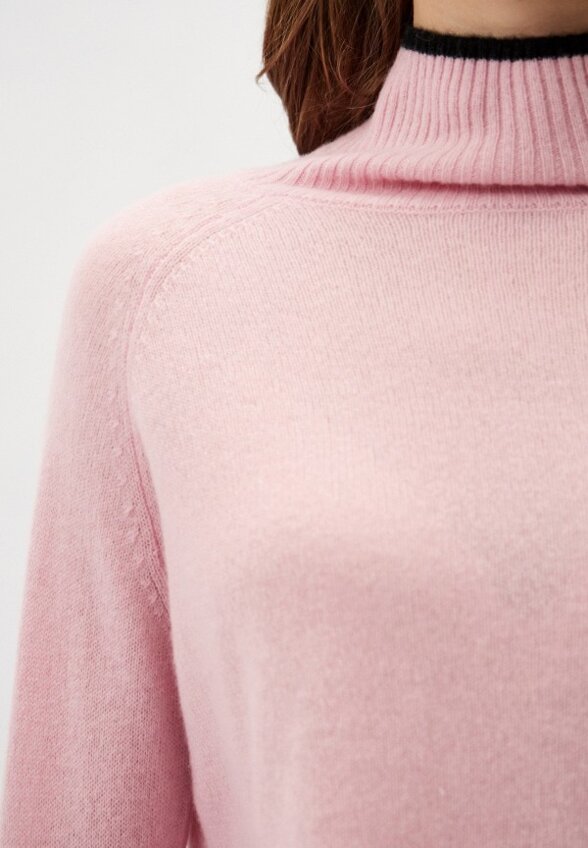 Свитер Caractere