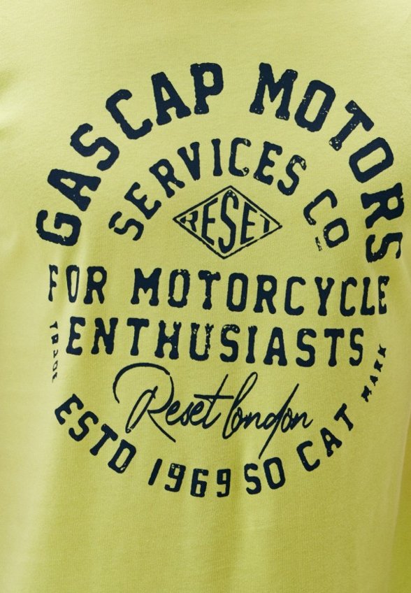 Футболка Baon