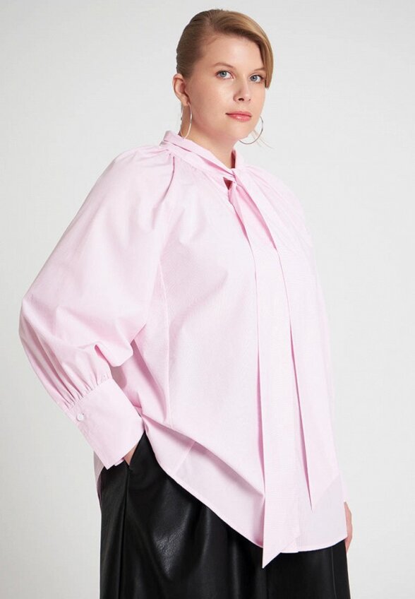 Блуза Lessismore