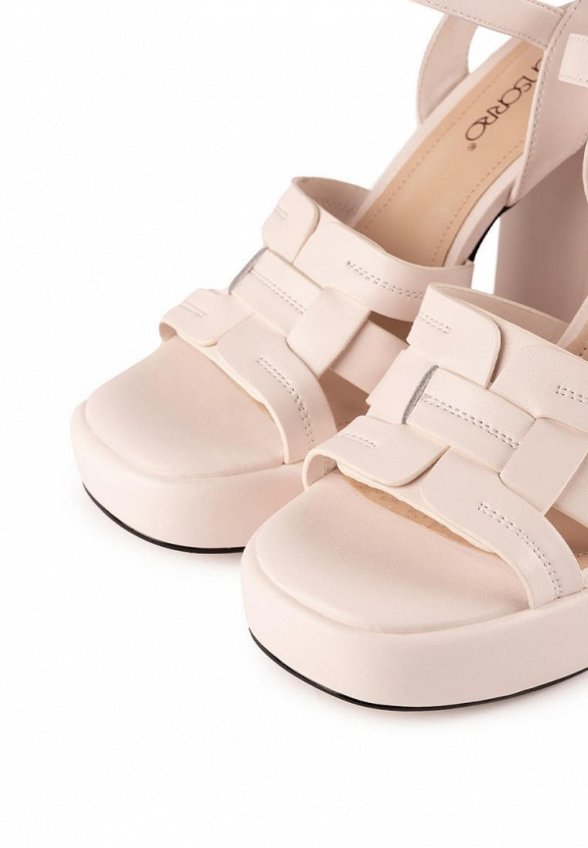 Босоножки Monsorro