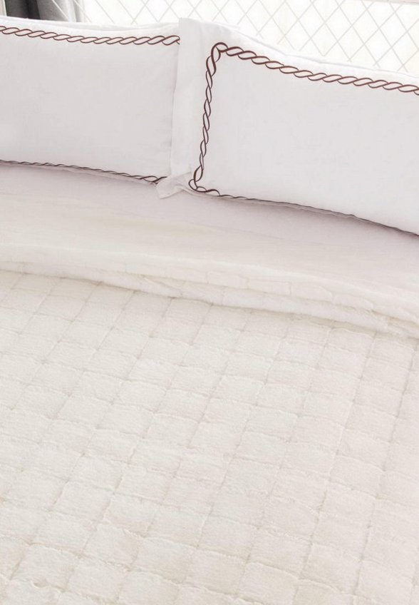 Плед Sofi De Marko