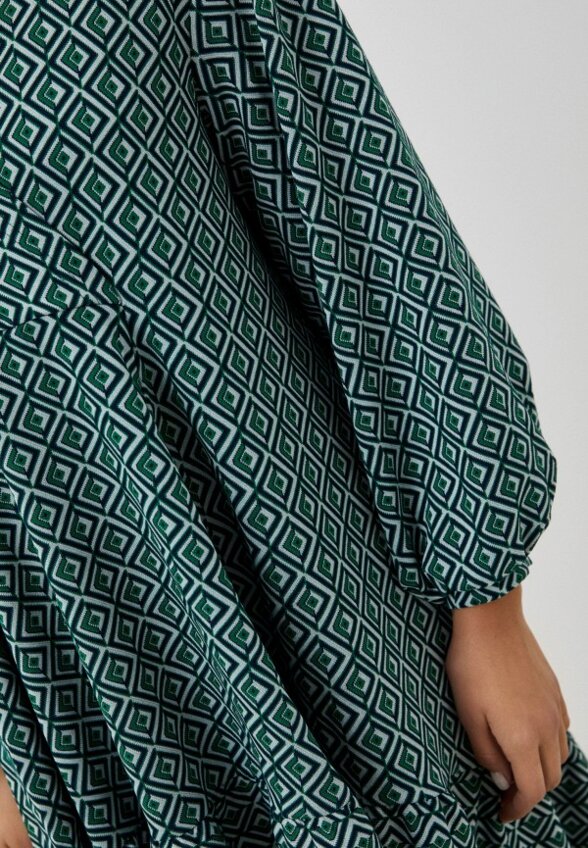 Платье MadaM T