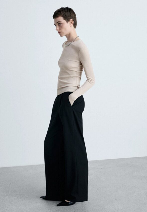 Лонгслив Mango