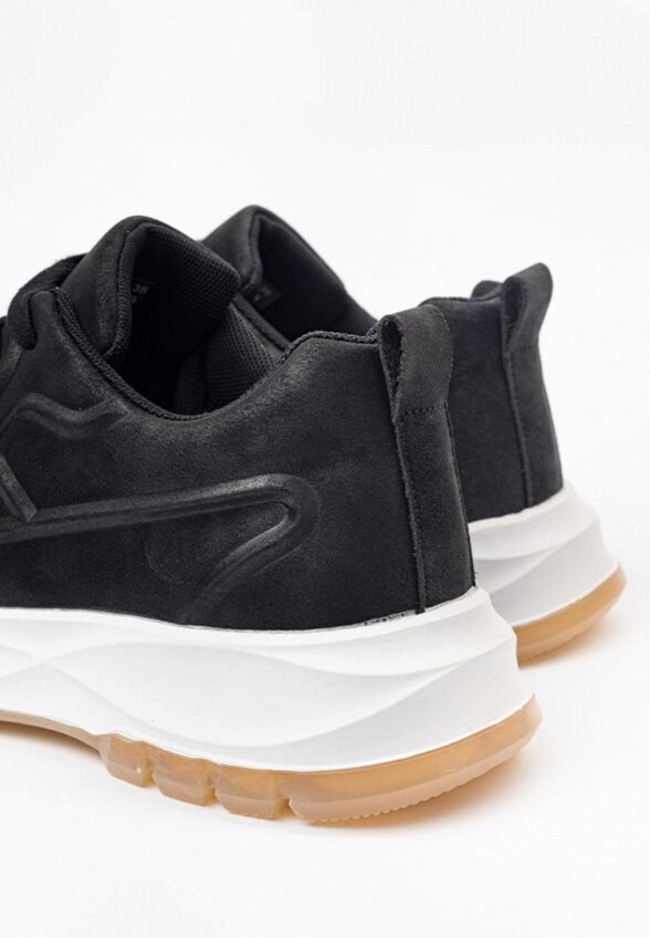 Кроссовки Niota Line