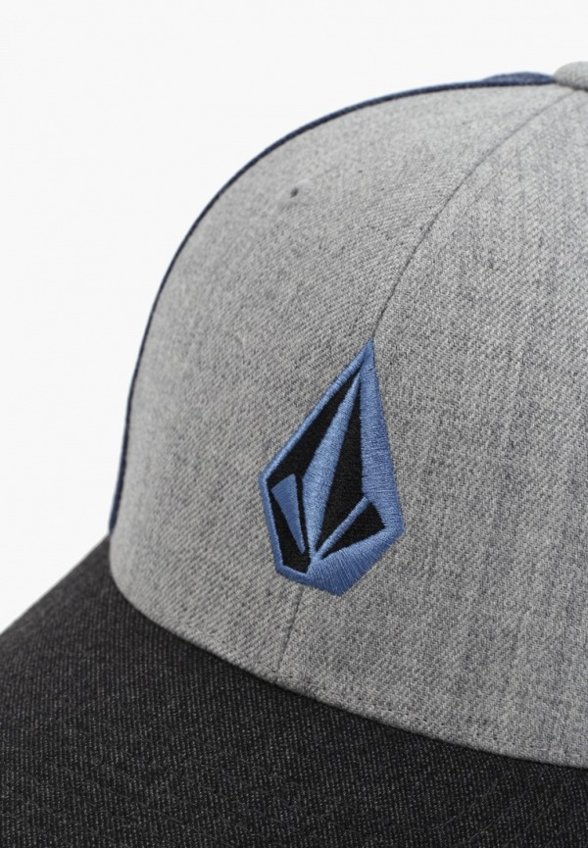 Бейсболка Volcom