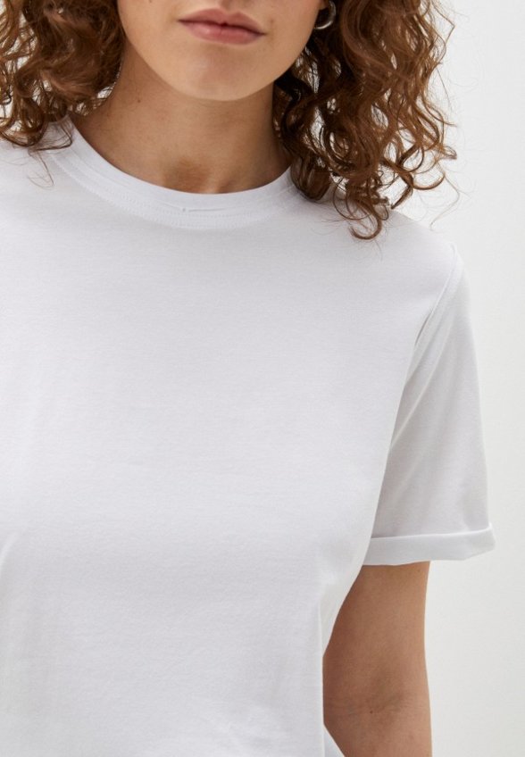 Футболка Elena Andriadi