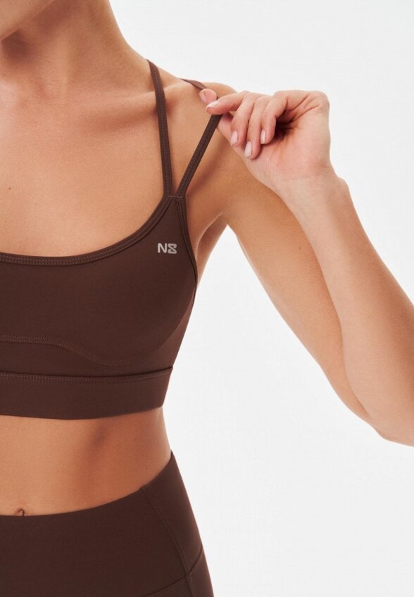 Топ спортивный Neverlate