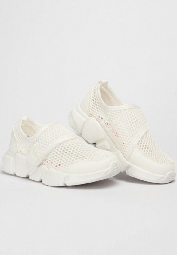 Кроссовки Tikkago