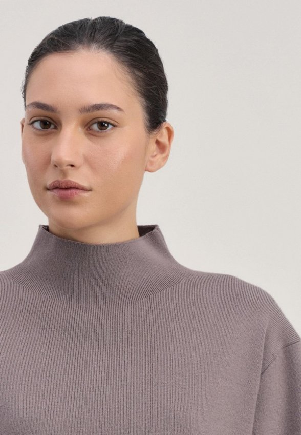 Водолазка Zarina