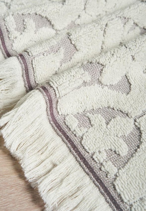 Полотенце Sanpa