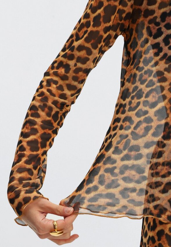 Лонгслив Pill