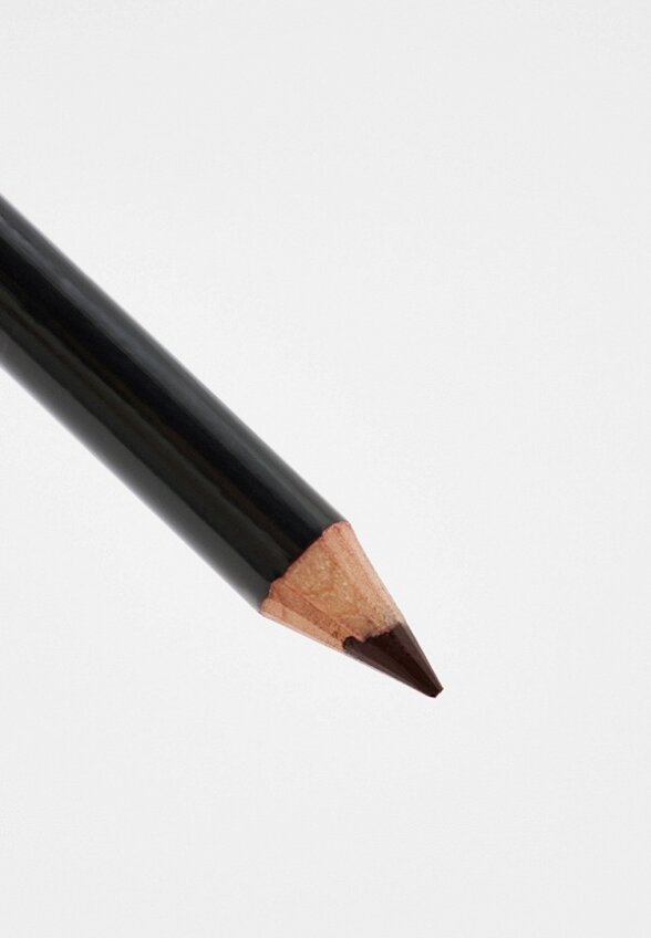 Карандаш для губ Nrav