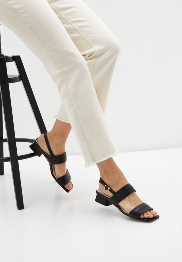 Босоножки Respect