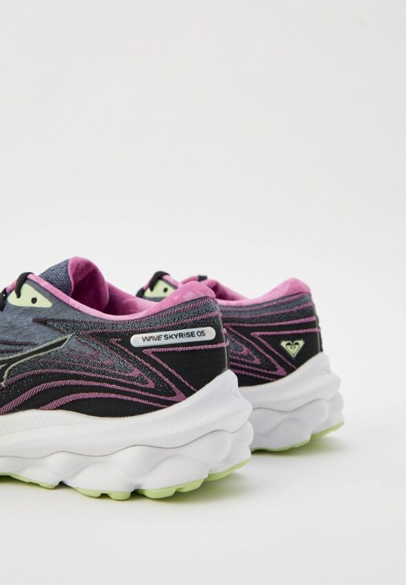 Кроссовки Mizuno