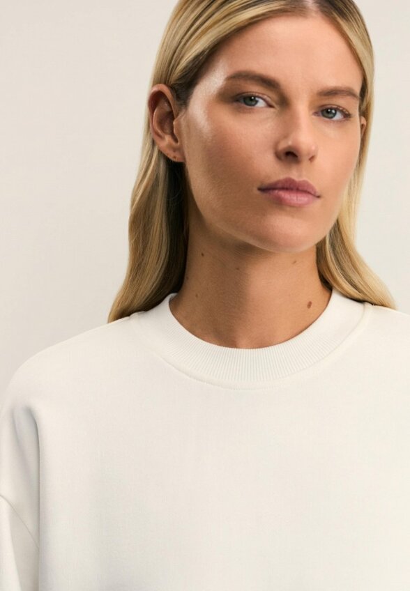 Свитшот Zarina