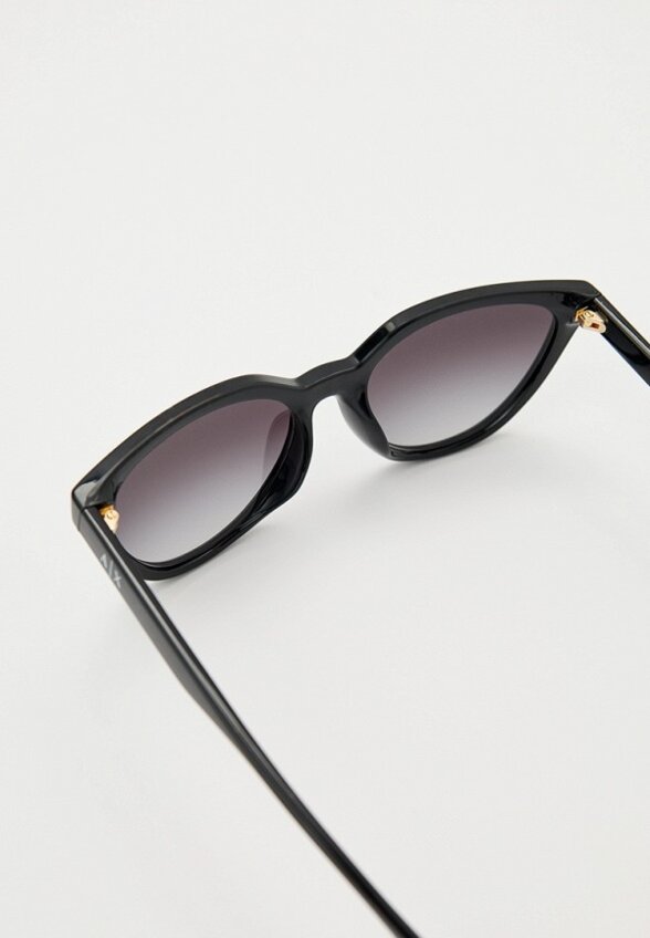 Очки солнцезащитные Armani Exchange