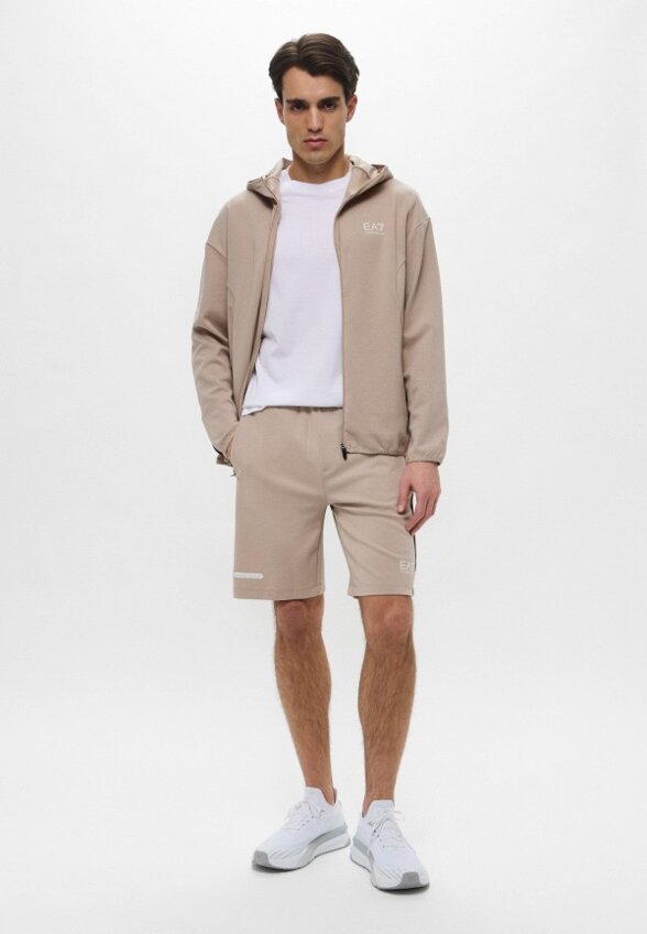 Толстовка EA7