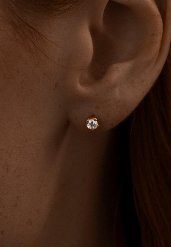 Серьга Sokolov