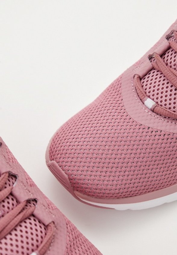 Кроссовки Under Armour