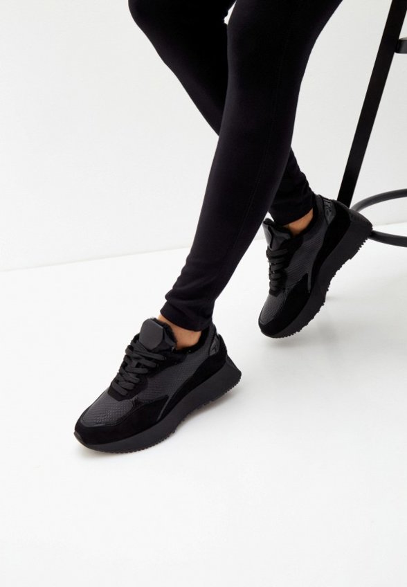 Кроссовки Valley