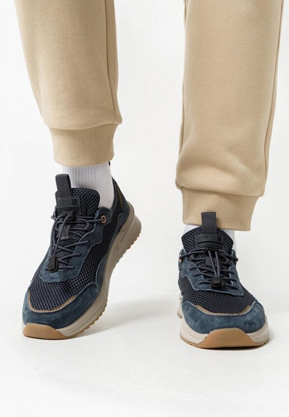 Кроссовки Baasploa