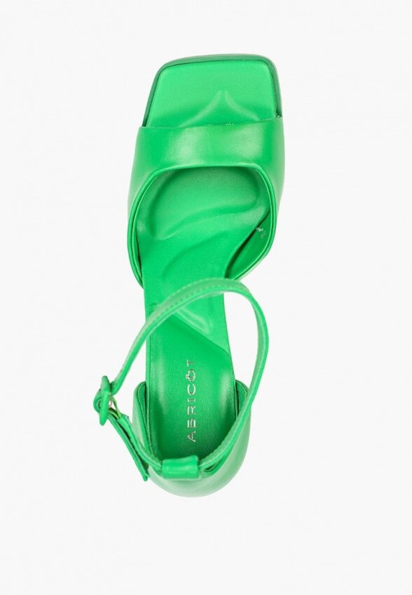 Босоножки Abricot