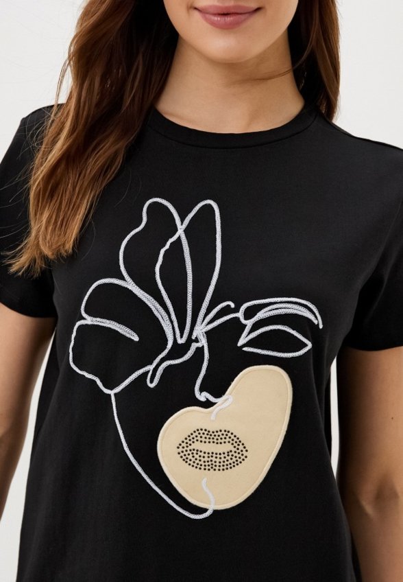 Футболка Colin's