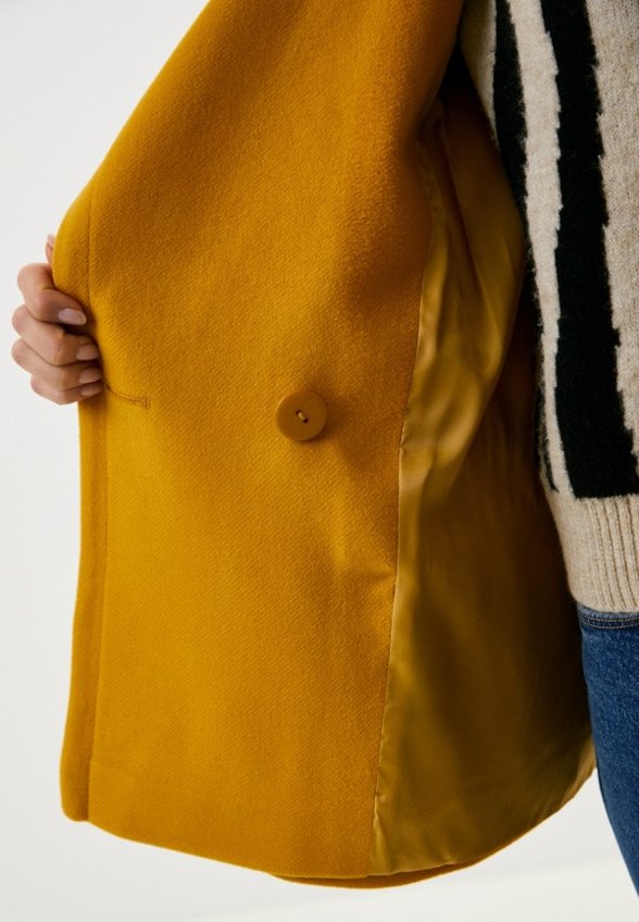 Пальто двубортное To Be One