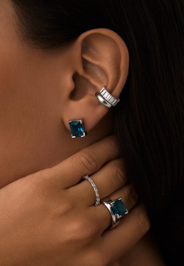 Серебряное кольцо ЧИСТОТА с крупным Лондон топазом MIE