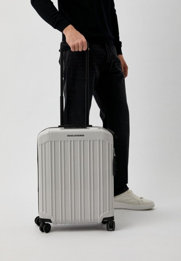 Чемодан Piquadro