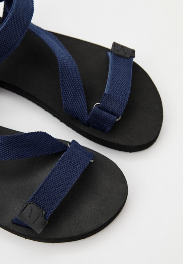 Сандалии Mademan