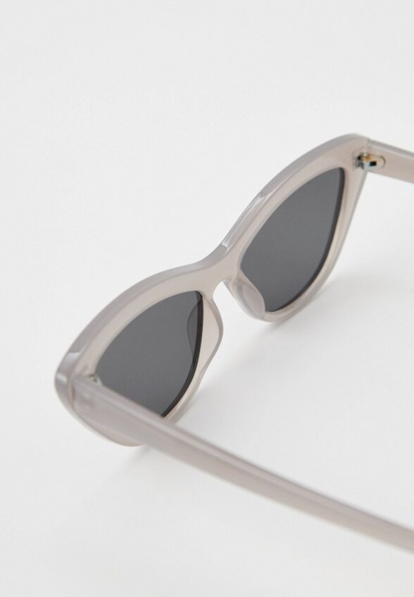 Очки солнцезащитные Zarina