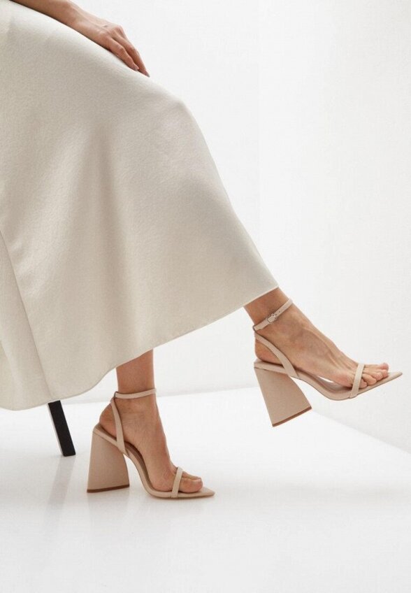 Босоножки Sbalo