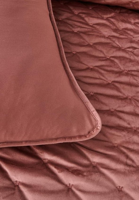 Комплект с покрывалом Sofi De Marko