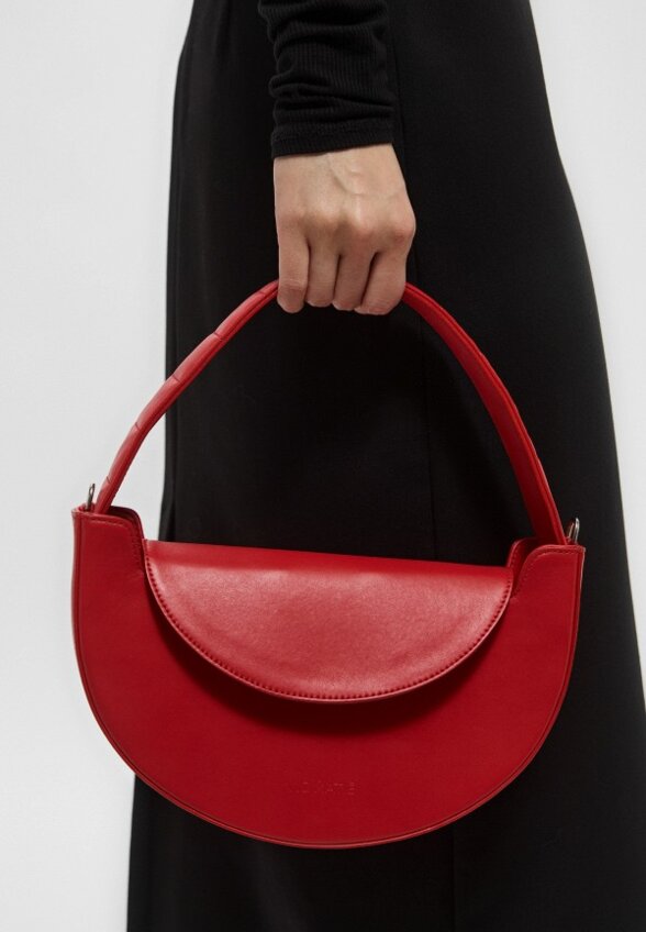 Сумка и брелок Vic Matie