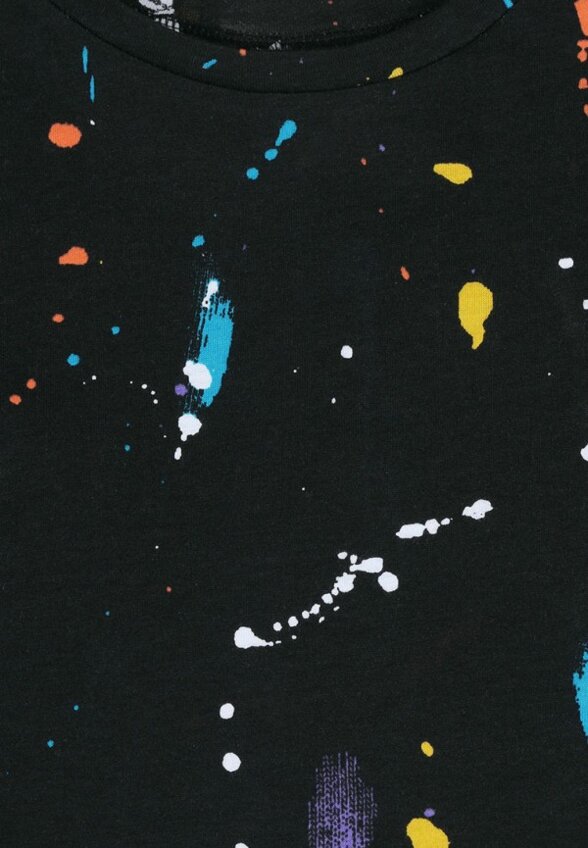 Футболка Апрель