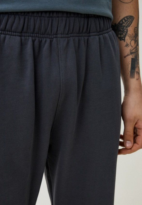 Брюки спортивные Mark Formelle