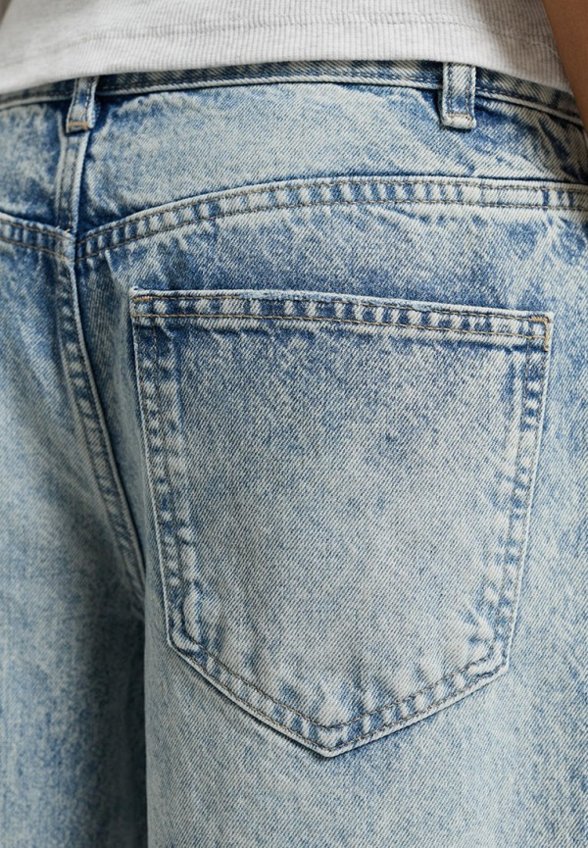 Джинсы Love Republic