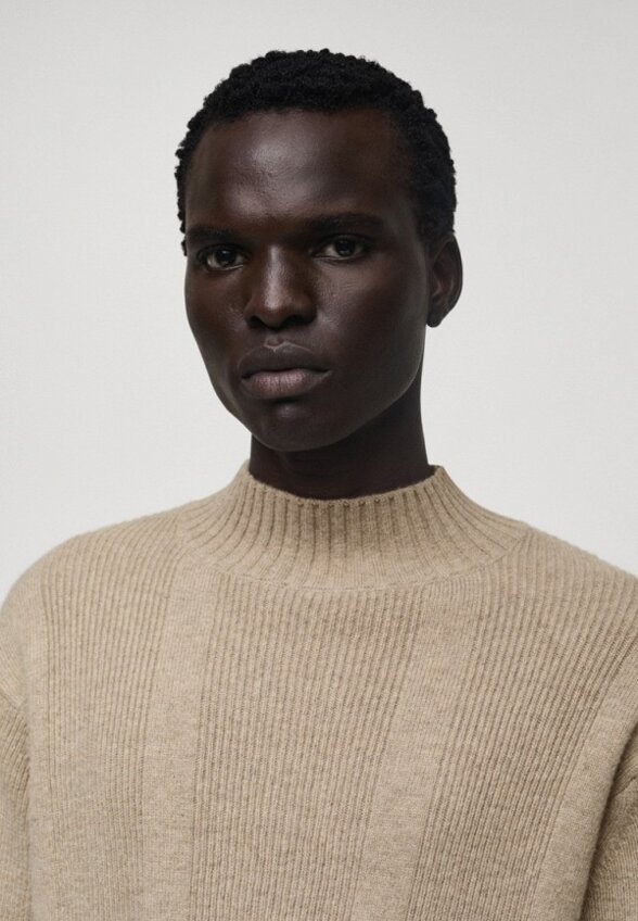 Водолазка Mango Man