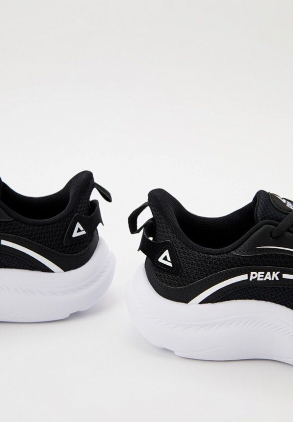 Кроссовки Peak