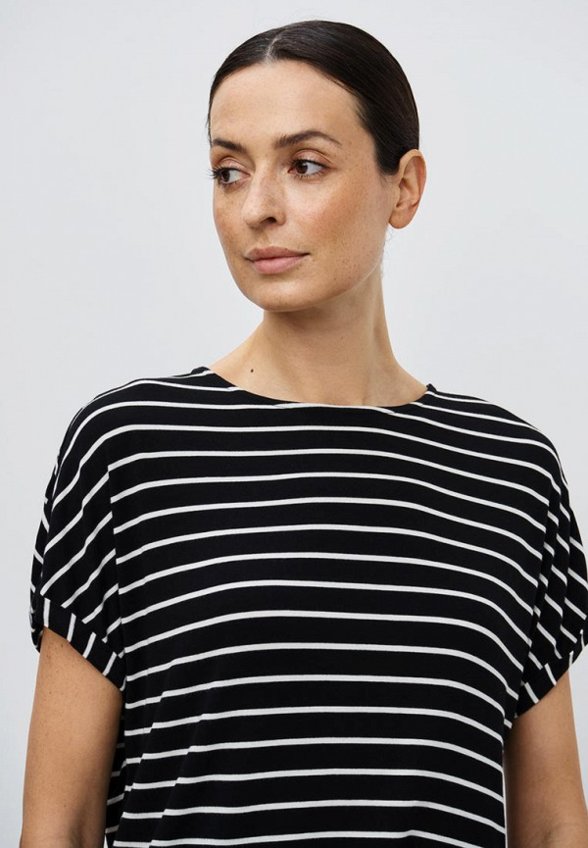 Футболка Baon